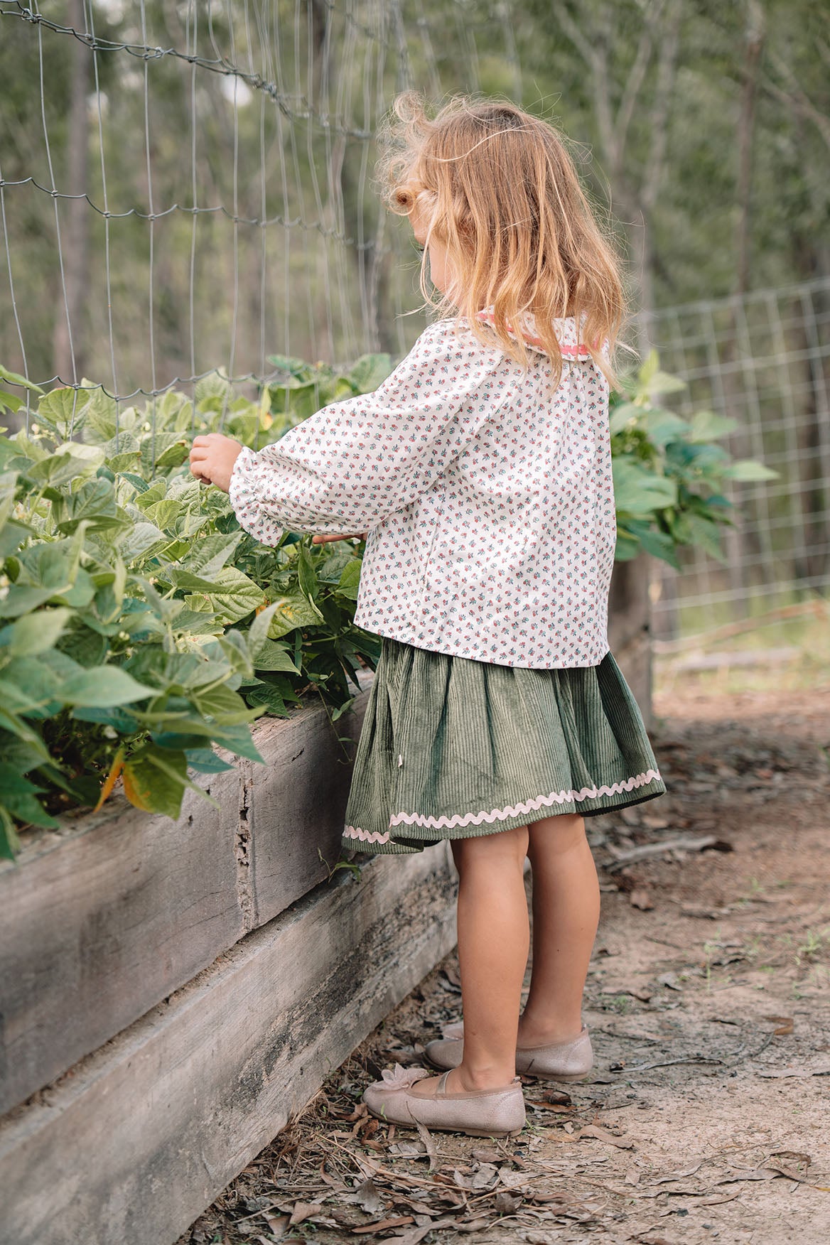 Maggie Blouse in Tiny Hearts